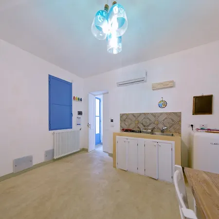 La Naca Sul Mare - 4*