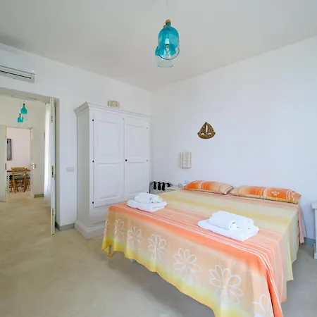 La Naca Sul Mare - بيت ضيافة 4*