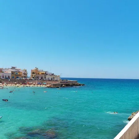 La Naca Sul Mare - *